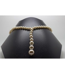 Collier de perles de Majorque pendant agrémentées entre elles d'un zirconium